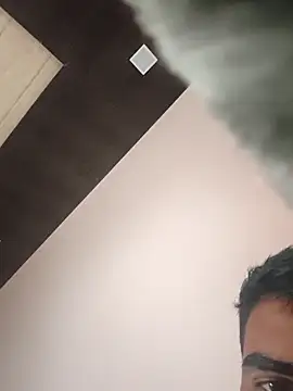 Snapshot of yourboy2000__ chatting on 01/18/26, 11:25 yourboy2000 online show from 01/18/26, 11:25