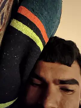 Snapshot of yourboy2000__ chatting on 01/19/26, 01:31 yourboy2000 online show from 01/19/26, 01:31