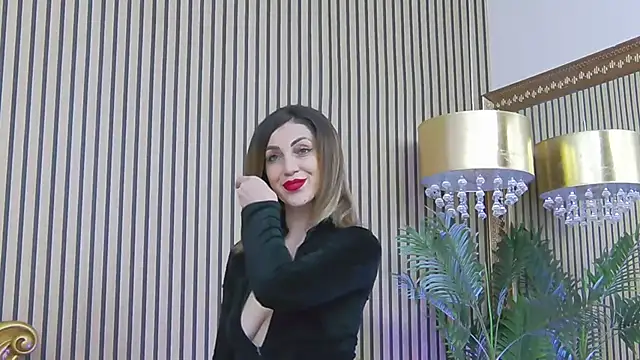 EmaSkyes online show from 02/24/25, 10:15