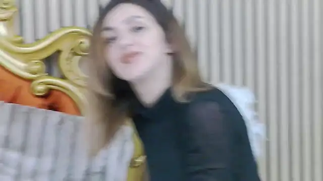 EmaSkyes online show from 03/11/25, 09:56