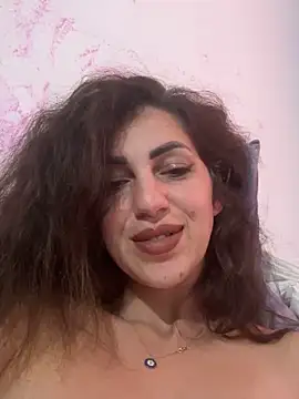 EmaSkyes online show from 10/02/25, 06:42