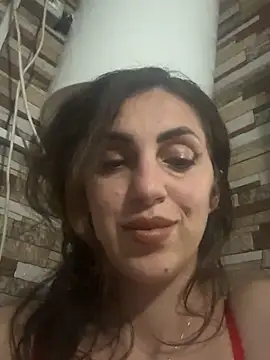 EmaSkyes online show from 10/10/25, 06:07