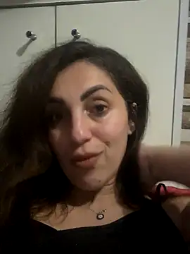 EmaSkyes online show from 11/10/25, 07:24