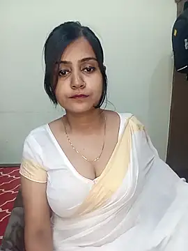 Snapshot of Miss-Riyasingh chatting on 04/19/26, 06:21 Miss-Riyasingh online show from 04/19/26, 06:21