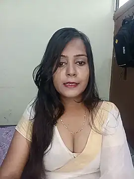 Snapshot of Miss-Riyasingh chatting on 07/05/26, 05:14 Miss-Riyasingh online show from 07/05/26, 05:14