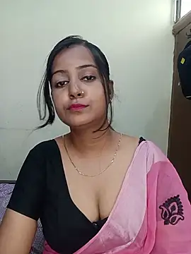 Snapshot of Miss-Riyasingh chatting on 07/15/26, 04:29 Miss-Riyasingh online show from 07/15/26, 04:29