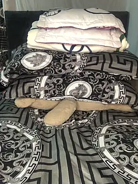 Snapshot of aisha-sajady chatting on 03/06/26, 09:22 aisha-sajady online show from 03/06/26, 09:22