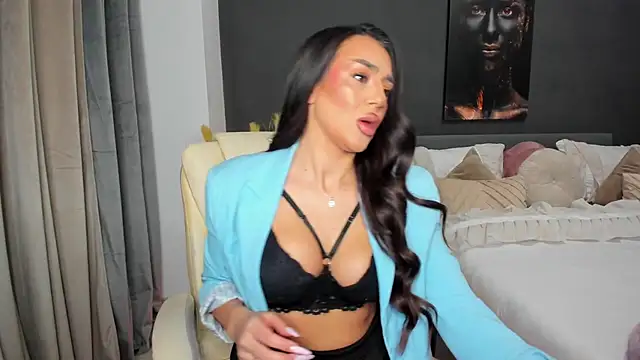 Sonia  Rey online show from 01/11/26, 04:56