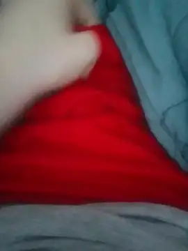 Snapshot of krissraw chatting on 02/19/25, 06:22 krissraw online show from 02/19/25, 06:22