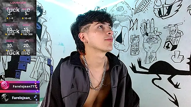 Snapshot of jeanfarelo chatting on 10/28/25, 10:01 jeanfarelo online show from 10/28/25, 10:01