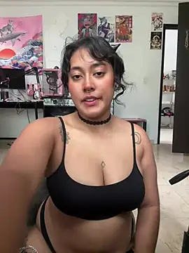 Snapshot of pawmistry chatting on 02/25/25, 07:47 pawmistry online show from 02/25/25, 07:47