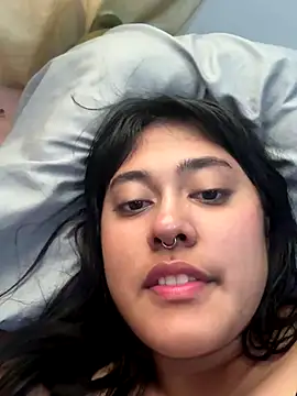 Snapshot of pawmistry chatting on 09/10/25, 07:47 pawmistry online show from 09/10/25, 07:47