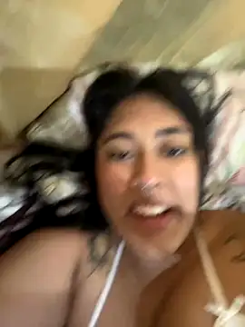 Snapshot of pawmistry chatting on 09/18/25, 08:55 pawmistry online show from 09/18/25, 08:55