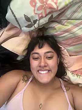 Snapshot of pawmistry chatting on 09/27/25, 07:08 pawmistry online show from 09/27/25, 07:08