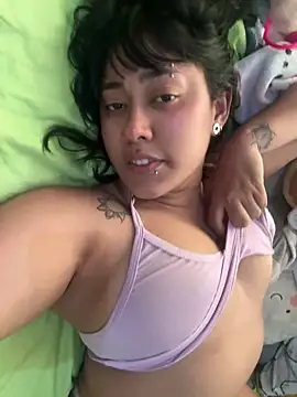 Snapshot of pawmistry chatting on 03/20/26, 08:57 pawmistry online show from 03/20/26, 08:57