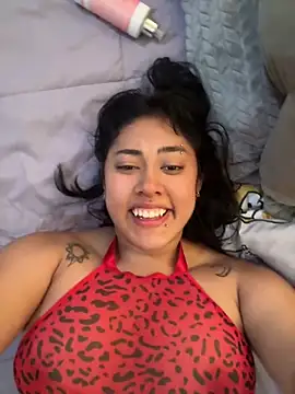 Snapshot of pawmistry chatting on 04/08/26, 03:34 pawmistry online show from 04/08/26, 03:34