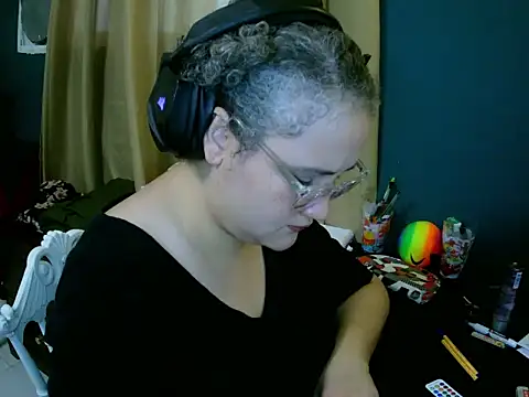 lolalicious 7583 online show from 02/10/26, 03:49