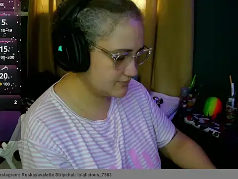 lolalicious 7583 online show from 02/12/26, 03:29