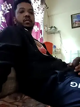 Mmm992170 online show from 12/05/25, 04:32