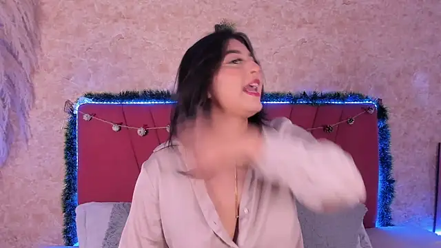 LorenaStevens online show from 12/31/24, 03:01