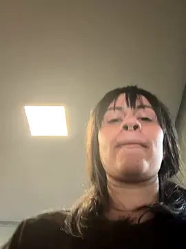 Blue butterfly online show from 09/15/25, 12:27