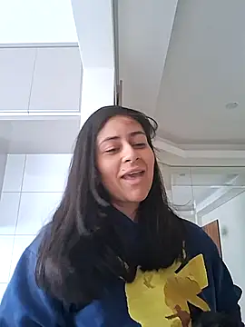 Blue butterfly online show from 10/21/25, 04:19