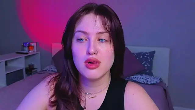 Snapshot of _Sarah_Soul_ chatting on 06/06/26, 10:58 Sarah Soul online show from 06/06/26, 10:58