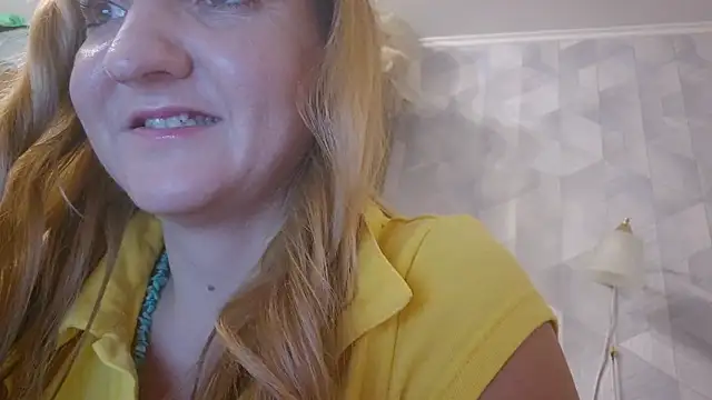 EstrellaWalters online show from 10/27/25, 02:43