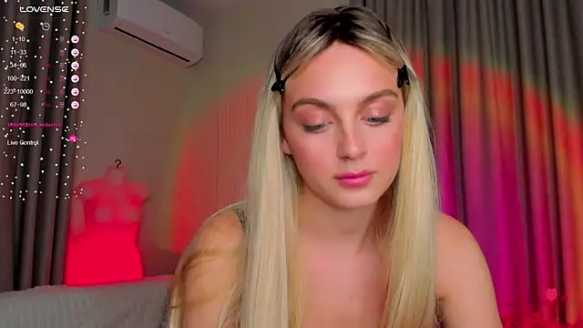 pretty girlnextdoor online show from 09/12/25, 08:42