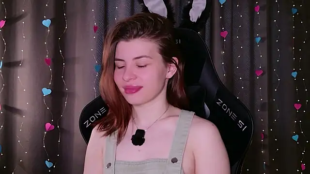 Snapshot of callmetori chatting on 03/14/26, 07:47 callmetori online show from 03/14/26, 07:47