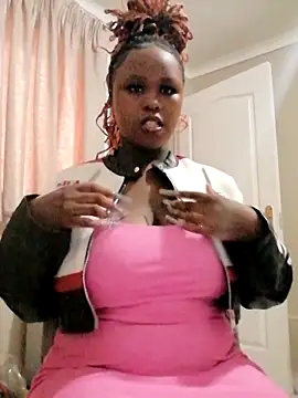 Snapshot of Dark_Berry_26 chatting on 03/15/25, 09:41 Dark Berry 26 online show from 03/15/25, 09:41