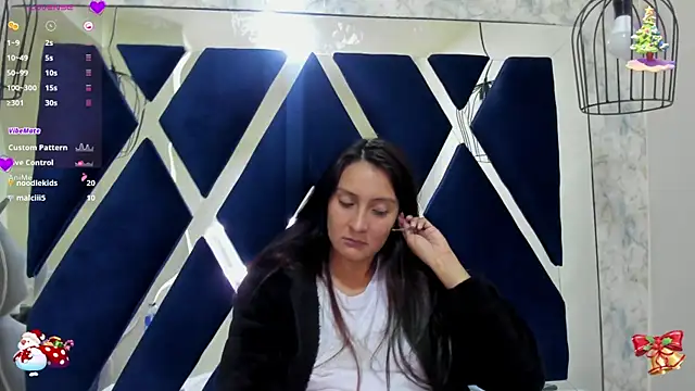 Snapshot of _alaia_collway_ chatting on 12/29/24, 03:13 alaia collway online show from 12/29/24, 03:13