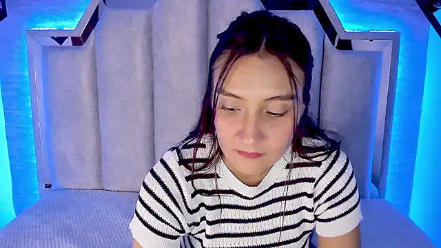 Snapshot of _alaia_collway_ chatting on 02/13/25, 03:46 alaia collway online show from 02/13/25, 03:46