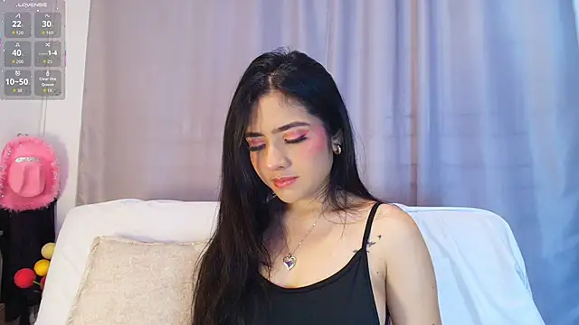 adara johnson   online show from 12/03/25, 11:52