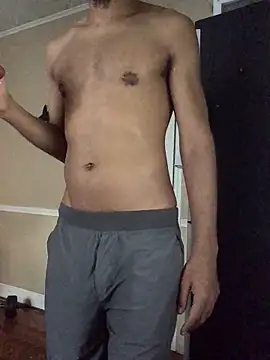 Snapshot of yosparky chatting on 11/16/25, 10:26 yosparky online show from 11/16/25, 10:26