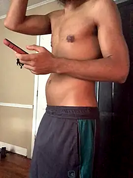 Snapshot of yosparky chatting on 11/17/25, 09:09 yosparky online show from 11/17/25, 09:09