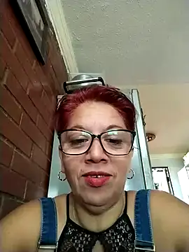 TRISH MILF online show from 01/04/25, 12:16