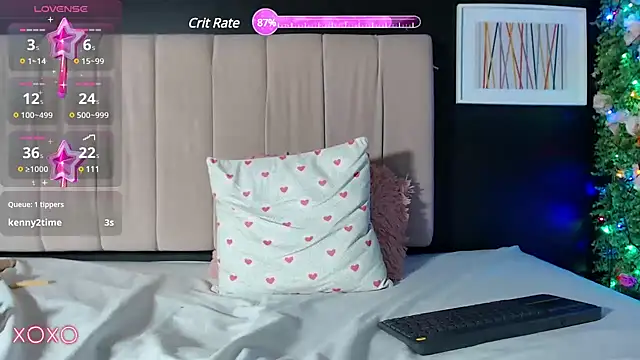 Snapshot of Becky_18 chatting on 12/26/24, 12:03 Becky 18 online show from 12/26/24, 12:03