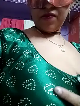 jiyahot1432 online show from 02/02/25, 09:08