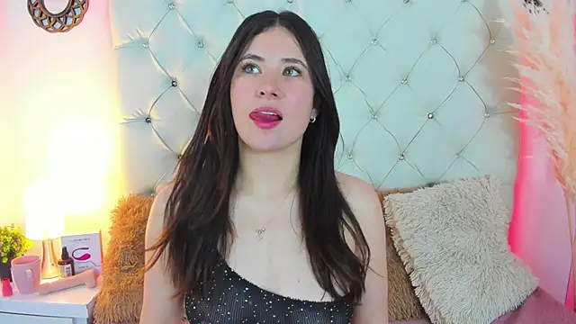 ValeryLovee online show from 01/28/25, 08:36