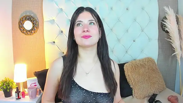 ValeryLovee online show from 02/01/25, 09:32