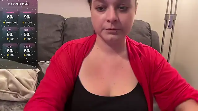 NaughtyWifeUK online show from 11/14/25, 01:15