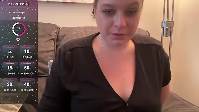 NaughtyWifeUK online show from 01/19/26, 12:42