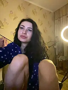 Starry Siren online show from 02/19/25, 06:21