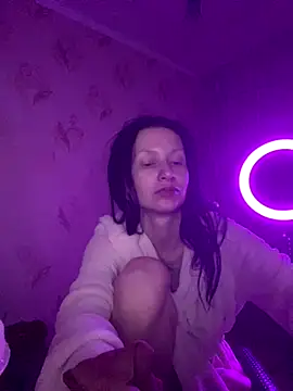 Starry Siren online show from 09/10/25, 07:36