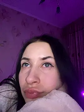 Starry Siren online show from 10/13/25, 06:41