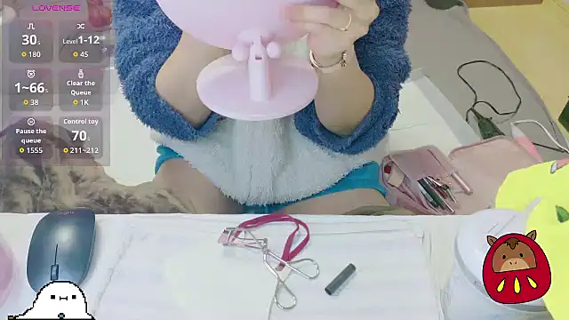 Snapshot of _usya_2525 chatting on 01/10/26, 06:09 usya 2525 online show from 01/10/26, 06:09