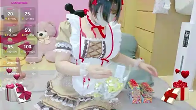 Snapshot of _usya_2525 chatting on 02/13/26, 01:40 usya 2525 online show from 02/13/26, 01:40