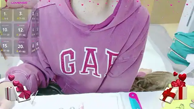 Snapshot of _usya_2525 chatting on 02/25/26, 02:37 usya 2525 online show from 02/25/26, 02:37