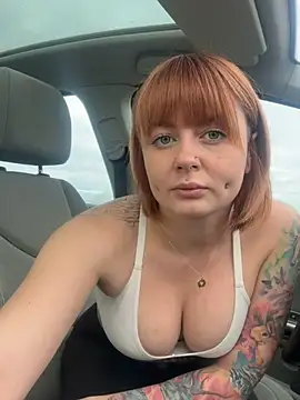 Snapshot of ObviouslyPeachy chatting on 11/12/25, 11:21 ObviouslyPeachy online show from 11/12/25, 11:21